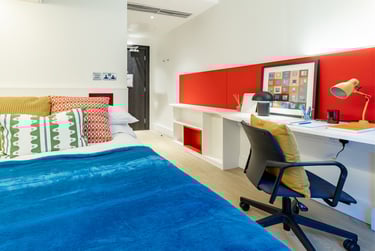 Economy En Suite - Image 2